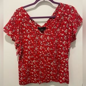 Sanctuary top - red floral, short sleeve flounce